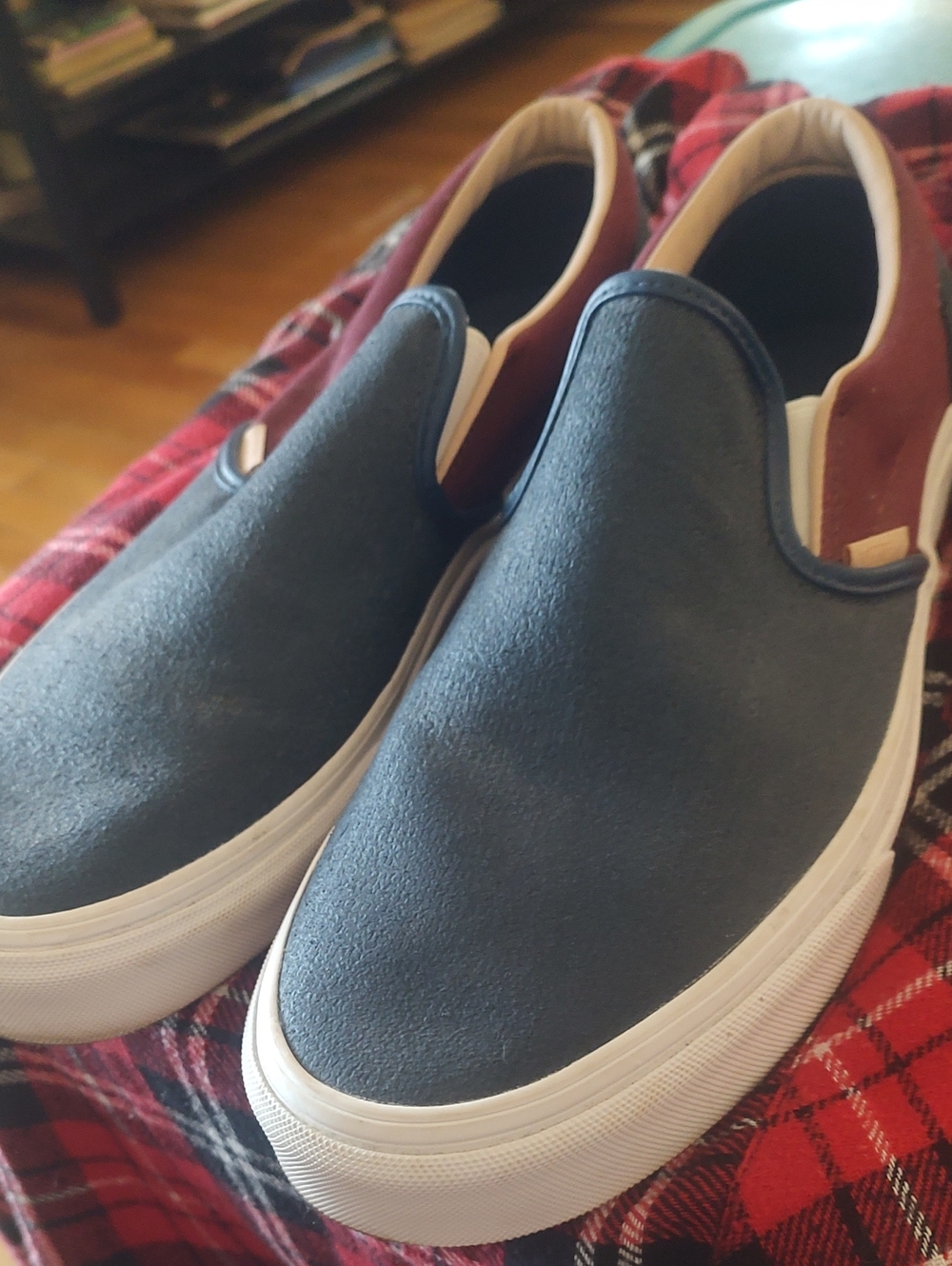 Vans Slip-On Sneakers in Navy with Burgundy Heel